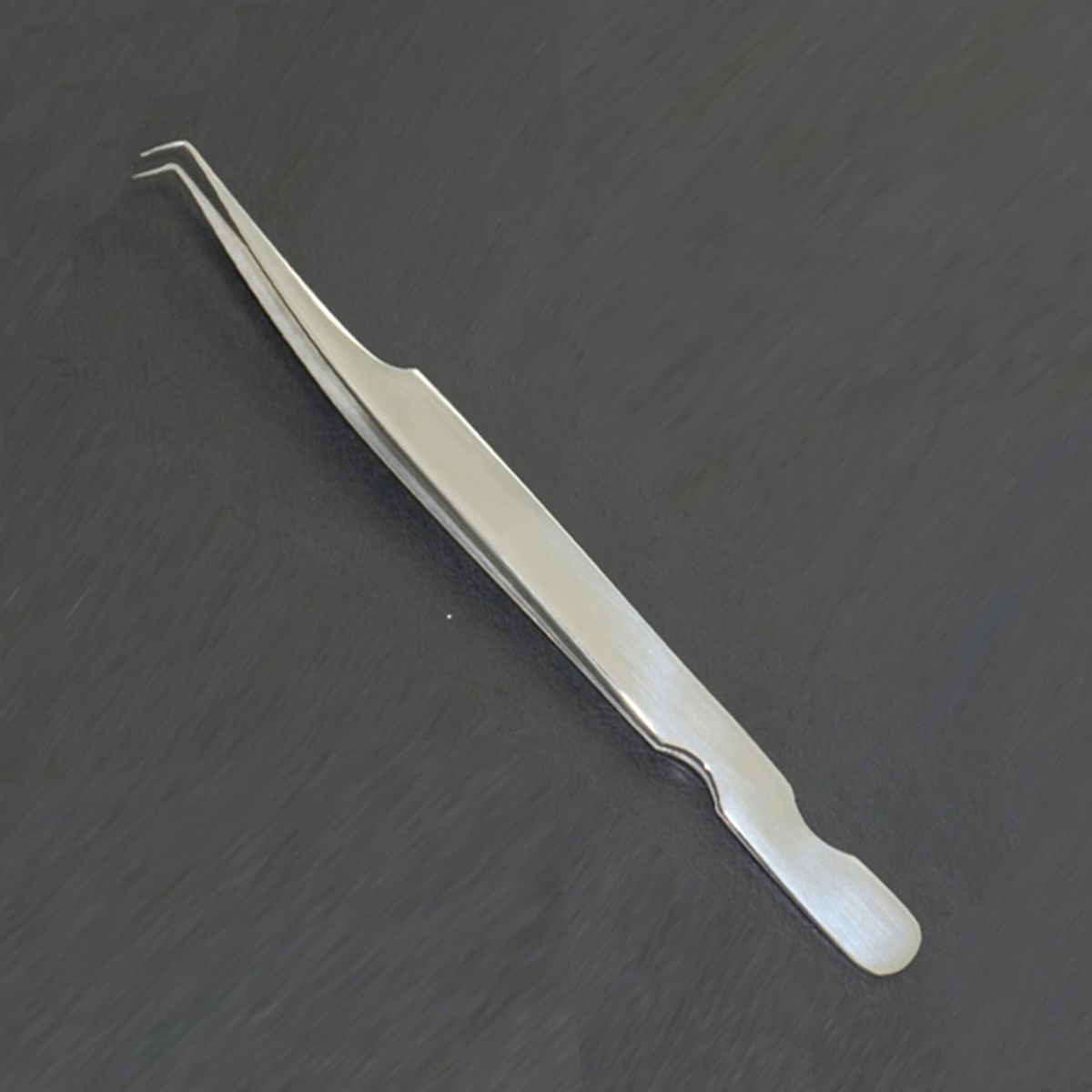 eye-lash-tweezer3111